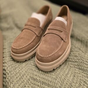 Never worn* NIB* Portland Leather Patina suede chunky loafer womens size 10.5